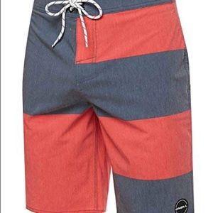 NWT- Men’s O’Neill mid-length board-shorts